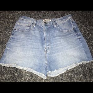 Frame shorts sz 28